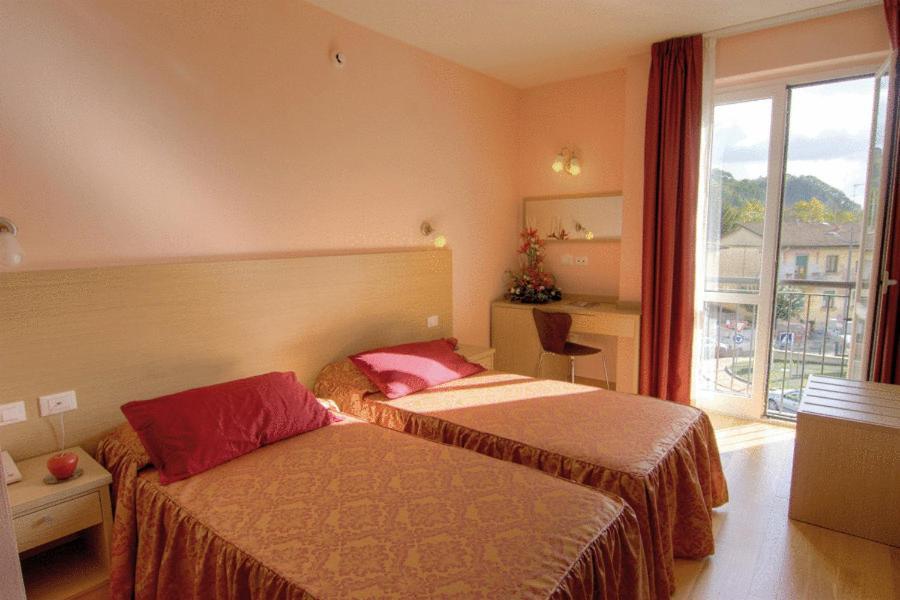 Hotel Granducato مونتيلوبو فيورنتينو المظهر الخارجي الصورة