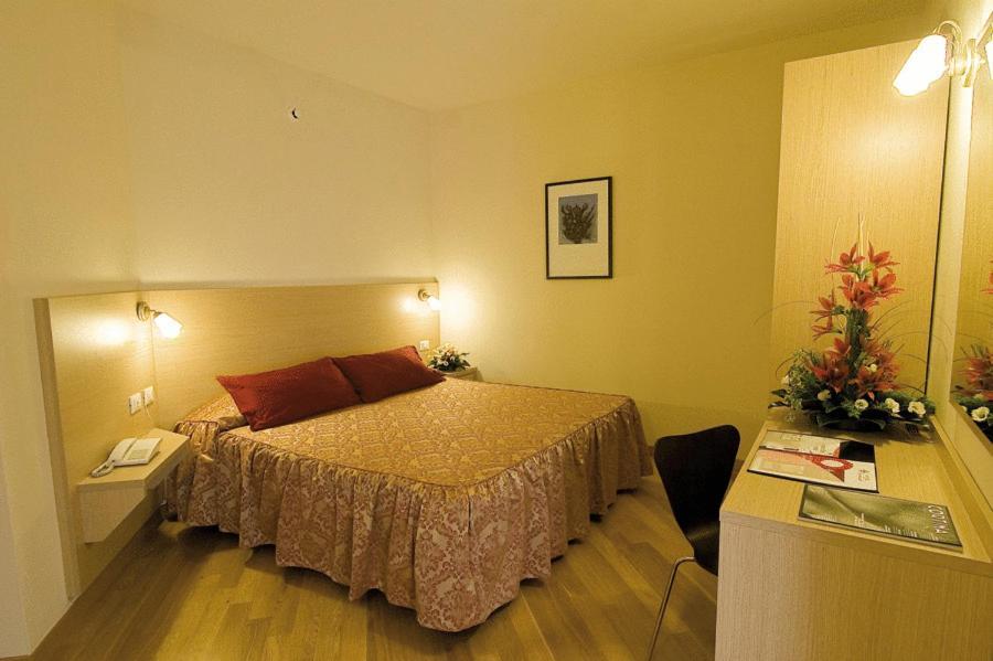 Hotel Granducato مونتيلوبو فيورنتينو المظهر الخارجي الصورة